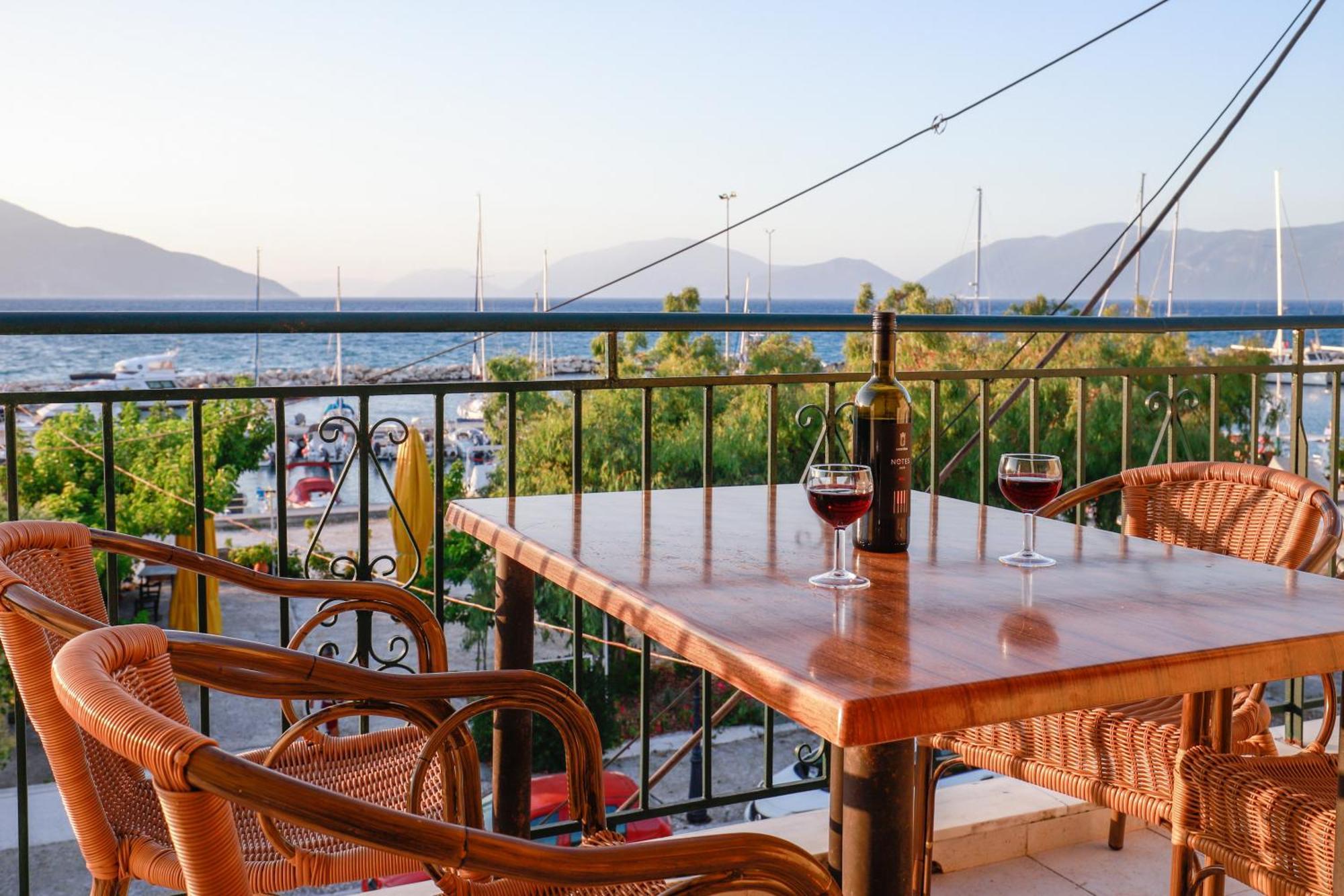 Filalithis Studios & Apartments Сами Экстерьер фото